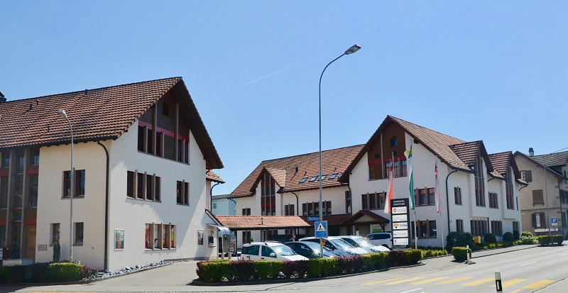 Bild Dorfzentrum Palme Schoenenberg an der Thur Kradolf Thurgau Gemeindezentrum Bodensee